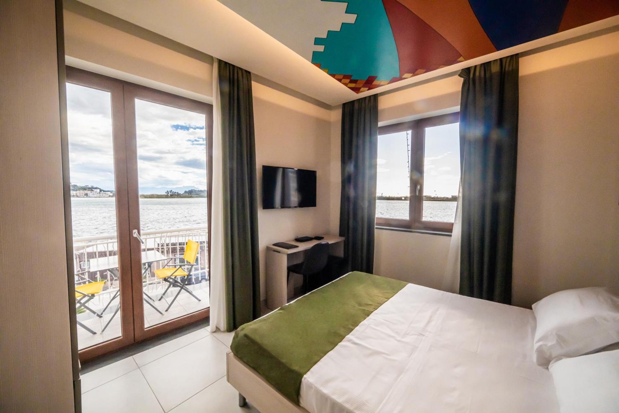 Happyrooms Bacoli Exterior foto
